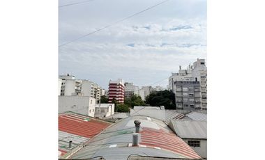 MONOAMBIENTE RECICLADO A NUEVO – CON BALCÓN FRANCÉS RIVADAVIA 2700