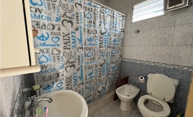 Venta Casa Centrica Rivadavia 1370