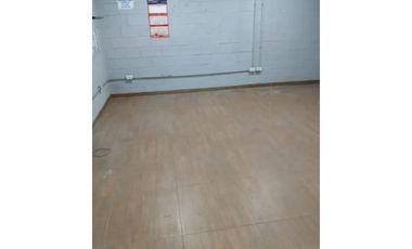 Galpón En Alquiler- Francisco lvarez