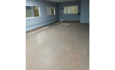 Galpón En Alquiler- Francisco lvarez