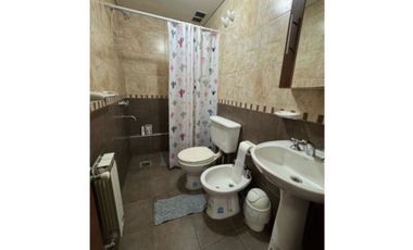 DEPTO 1 DOM. COCH. PISCINA. Amoblado. céntrico