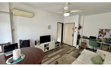 Av del Trabajo 349 Depto 2 amb