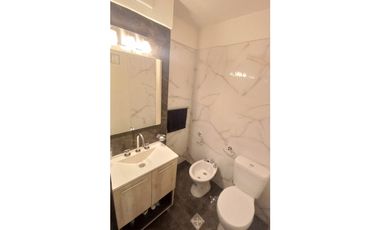 DEPARTAMENTO 2 AMBIENTES A LA CALLE SANTIAGO DEL ESTERO 1700