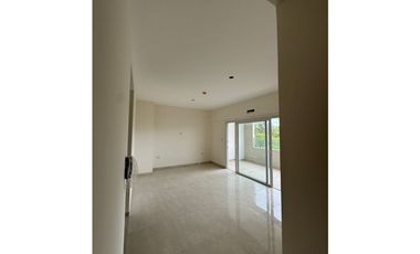 Venta depto 2 dormitorios con cochera .