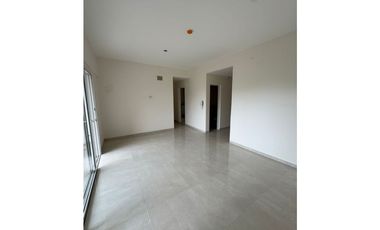 Venta depto 2 dormitorios con cochera .