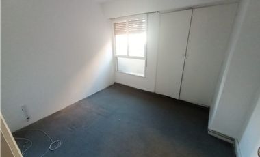 OFICINA 140 M² - PLANTA LIBRE - 2 PRIVADOS - SALA DE REUNIONES