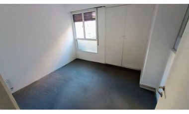 OFICINA 140 M² - PLANTA LIBRE - 2 PRIVADOS - SALA DE REUNIONES