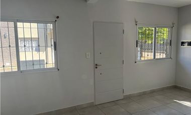 HERMOSO DUPLEX EN ALQUILER. ITUZAINGO NORTE. a 50 mts. Belgrano