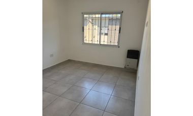 HERMOSO DUPLEX EN ALQUILER. ITUZAINGO NORTE. a 50 mts. Belgrano