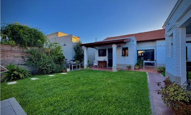 Venta Hermoso chalet en zona Polideportivo