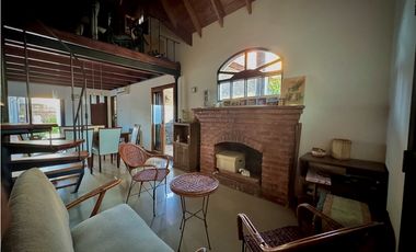 Venta Hermoso chalet en zona Polideportivo