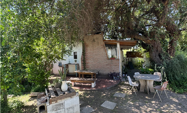 Casa en Venta de Tres Dorm. + Local Sobre Av San Martín - Río Ceballos