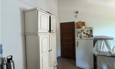 Casa en Venta de Tres Dorm. + Local Sobre Av San Martín - Río Ceballos