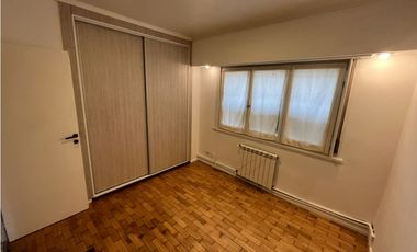 Chalet 4 ambientes 200m2