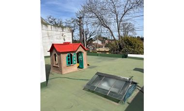 IMPECABLE CASA en PH EN ALQUILER CASTELAR SUR. TODOS LOS SERVICIOS