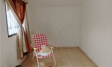 Se vende casa sobre calle España 2582, Puerto MADRYN USD 48.000