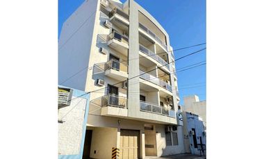 Depto. en venta 2 dormitorios c/cochera España entre Moreno y Belgrano