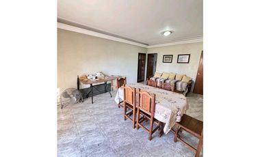 Depto. en venta 2 dormitorios c/cochera España entre Moreno y Belgrano