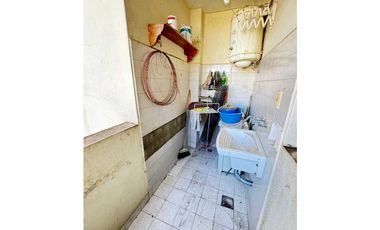 Depto. en venta 2 dormitorios c/cochera España entre Moreno y Belgrano