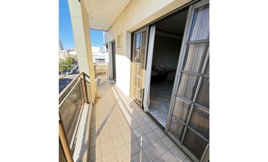 Depto. en venta 2 dormitorios c/cochera España entre Moreno y Belgrano