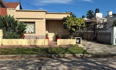 Casa a la venta en Lujan