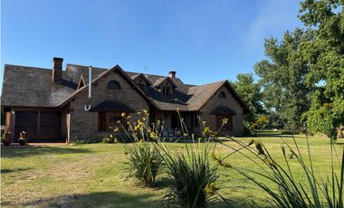 Casa chalet en venta, Match Point, Lujan