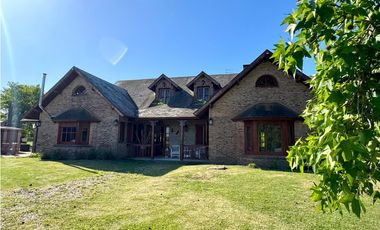 Casa chalet en venta, Match Point, Lujan