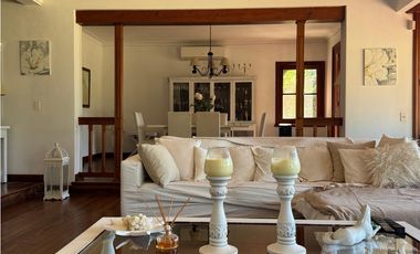Casa chalet en venta, Match Point, Lujan