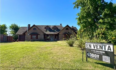 Casa chalet en venta, Match Point, Lujan