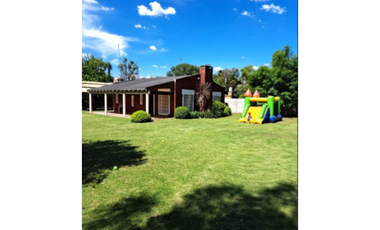 Casa quinta de 1500 m2