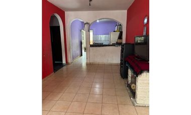 OPORTUNIDAD!!! CASA Y DEPARTAMENTO ITUZAINGO NORTE