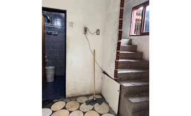 OPORTUNIDAD!!! CASA Y DEPARTAMENTO ITUZAINGO NORTE