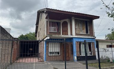 OPORTUNIDAD!!! CASA Y DEPARTAMENTO ITUZAINGO NORTE