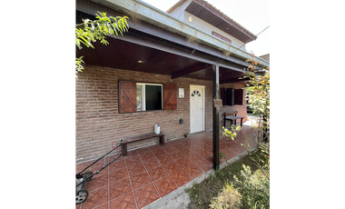 Venta casa muy bien ubicada en Santa Clara del Mar