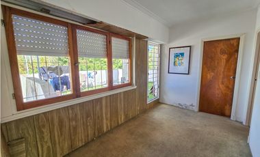 Chalet 5 amb. c/garage, quincho, patio y terraza - Colinas de P. Ramos