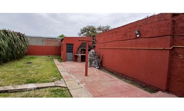 CASA 3 AMBIENTES SOBRE DOS LOTES