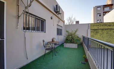 CASA 4 AMBIENTES EN VENTA SANTOS LUGARES TERRAZA