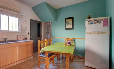 CASA 4 AMBIENTES EN VENTA SANTOS LUGARES TERRAZA