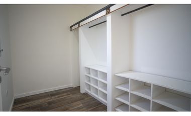 Casa en Venta en Los Juncos, Luján