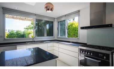 Casa en Venta en Los Juncos, Luján