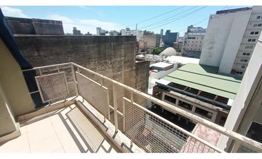 SEMIPISO 2 DORMITORIOS + ESCRITORIO - BALCON - 2 BAÑOS - AV. COLON 322