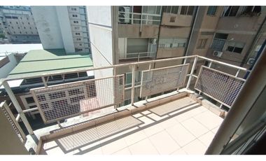 SEMIPISO 2 DORMITORIOS + ESCRITORIO - BALCON - 2 BAÑOS - AV. COLON 322