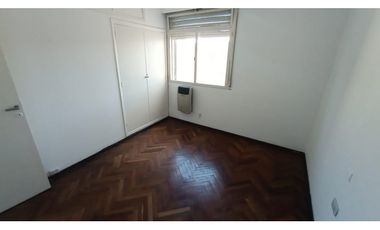 SEMIPISO 2 DORMITORIOS + ESCRITORIO - BALCON - 2 BAÑOS - AV. COLON 322