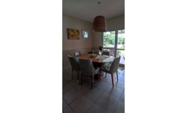 Casa en Venta Country Banco Provincia