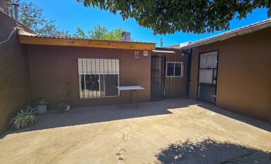 Chalet 3 amb, garage+ Depto 3 amb-NO AP.CREDITO- Calabria y Juramento