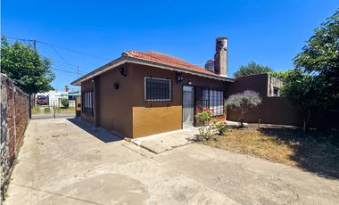 Chalet 3 amb, garage+ Depto 3 amb-NO AP.CREDITO- Calabria y Juramento