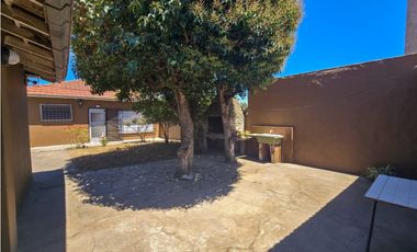 Chalet 3 amb, garage+ Depto 3 amb-NO AP.CREDITO- Calabria y Juramento