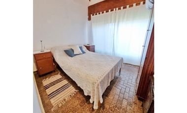 Chalet 3 amb, garage+ Depto 3 amb-NO AP.CREDITO- Calabria y Juramento