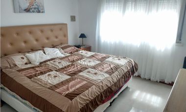 Hermoso chalet en barrio Chauvin con pileta climatizada