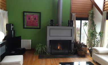 Casa con 4 ambientes vista al golf c/ pileta Sierra de los Padres